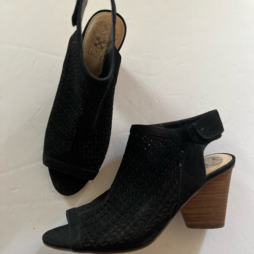 Vince Camuto Perforated Leather Sandals - Dastana Size 8.5 Black Suede